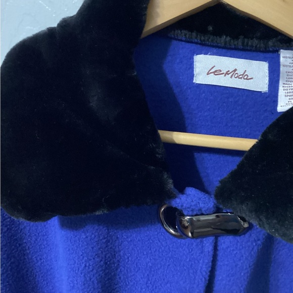 LeModa Poncho Shawl Blue W/black Faux Fur Collar One Size Womens - Picture 3 of 7